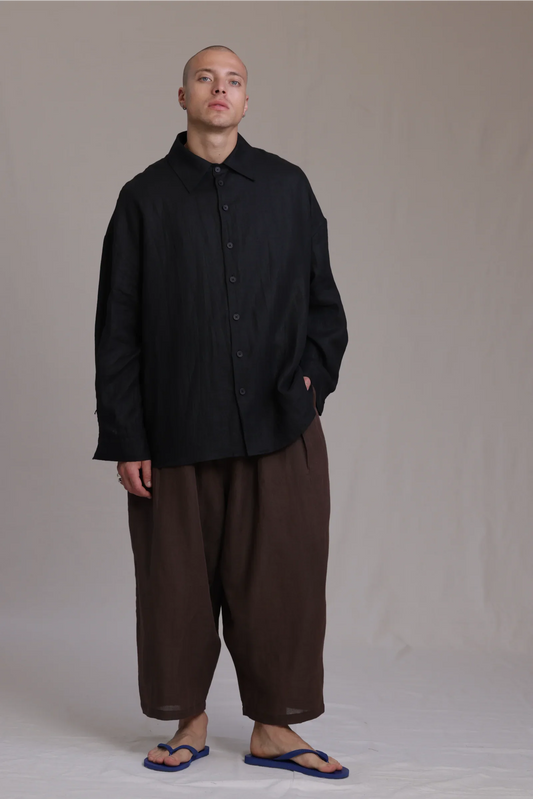 ALBI Toki Shirt, an oversized linen shirt with a classic collar and tonal hand-stitched detailing