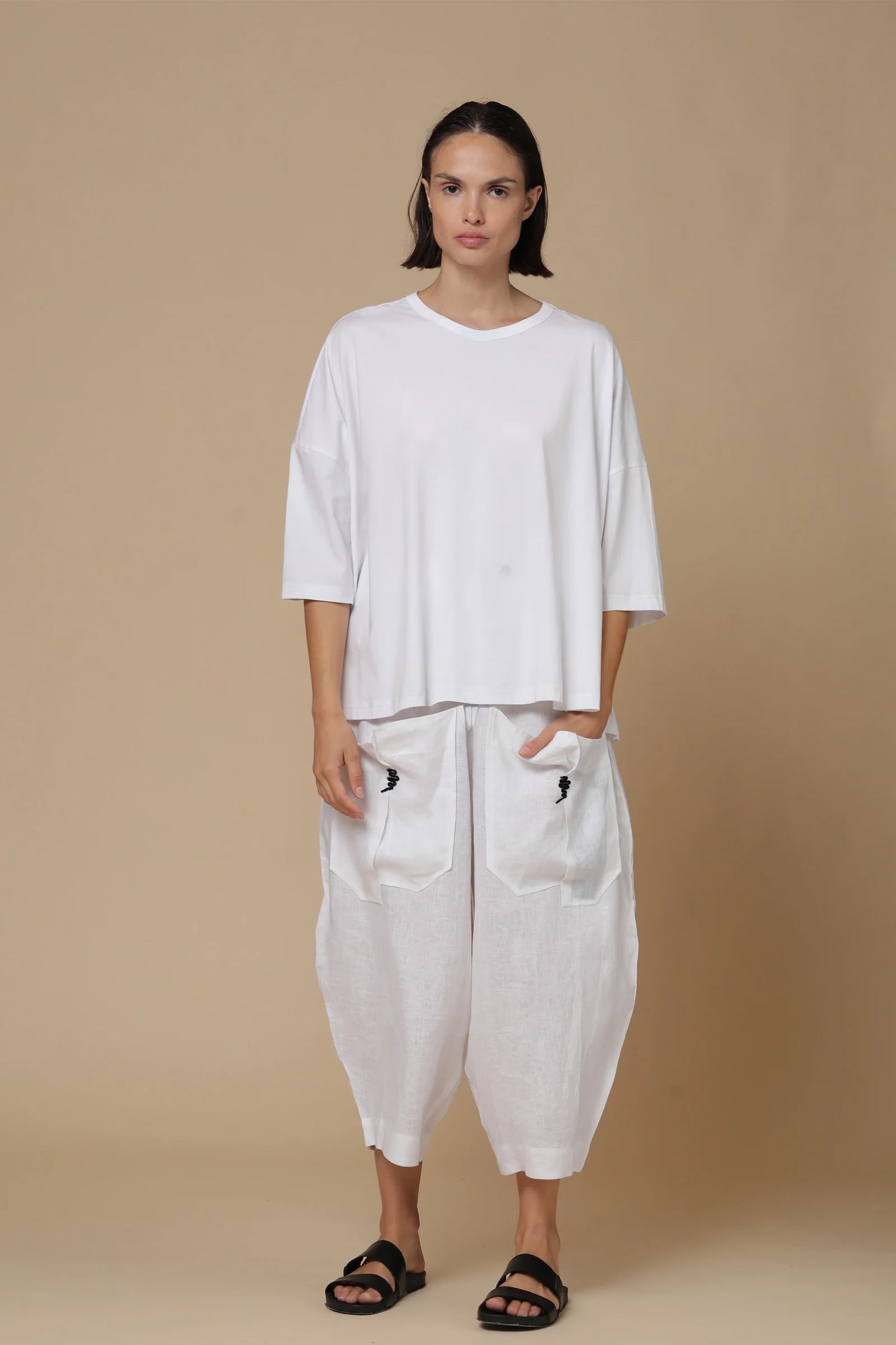 B490SOLID WHITE