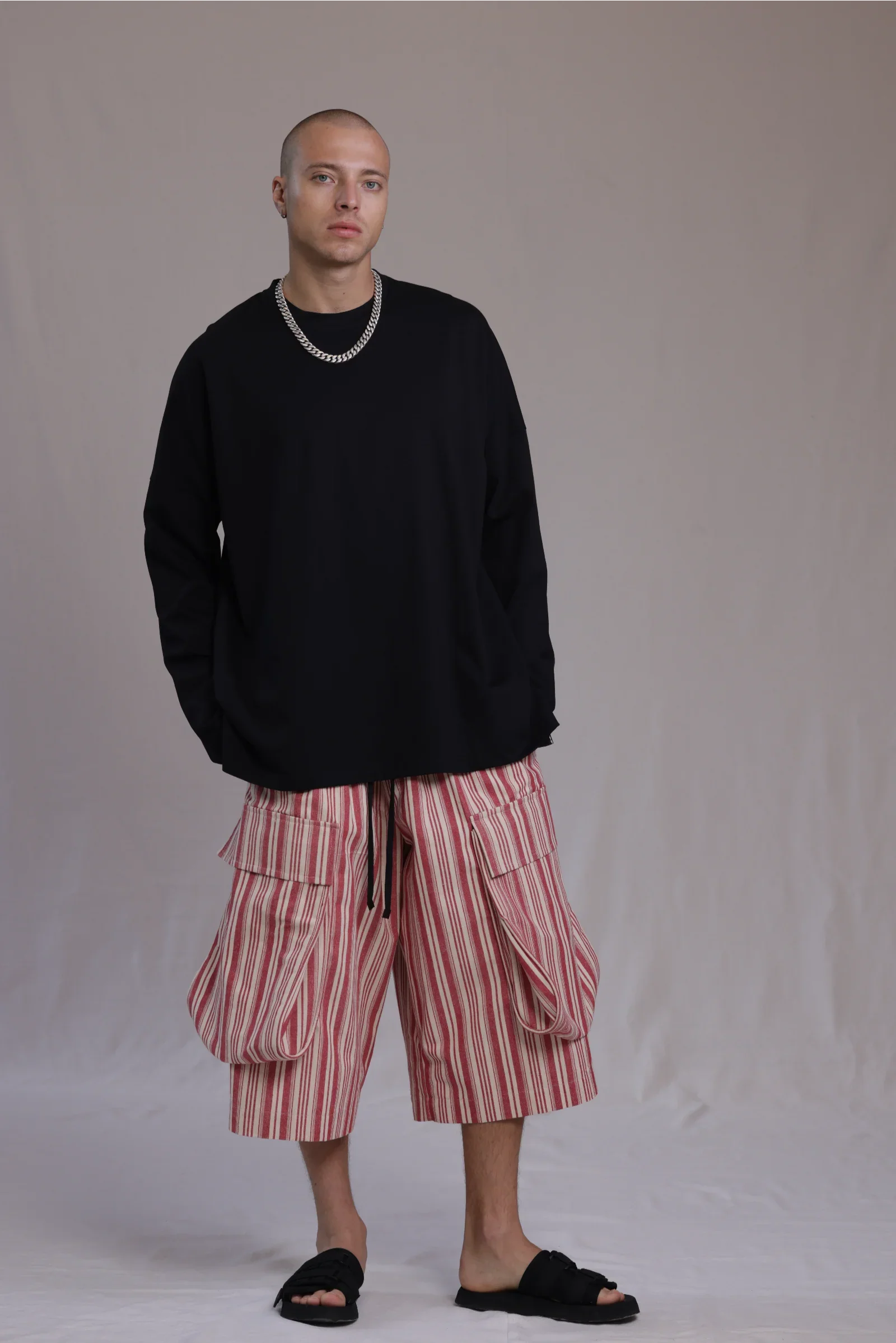 ALBI Yu Pants, oversized cotton cargo shorts with large utility pockets