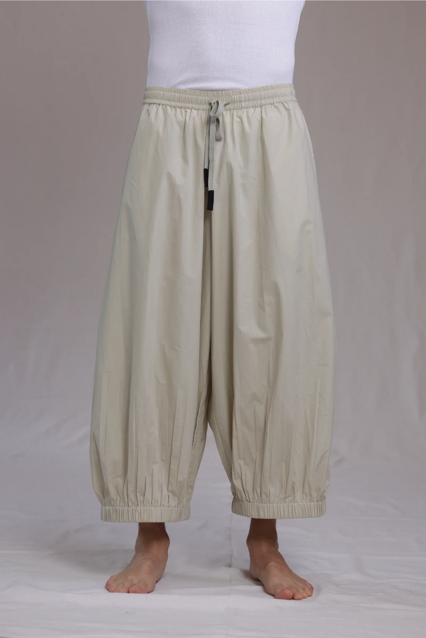ALBI Sora Pants, oversized cotton poplin balloon trousers with a cuffed ankle