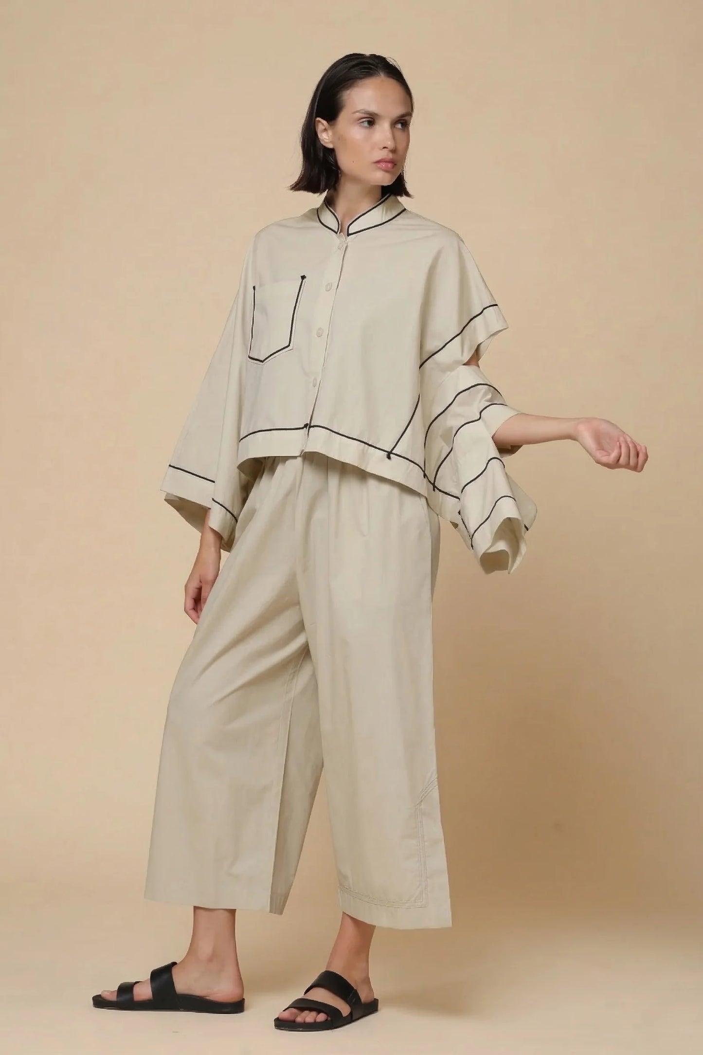 B432 BEIGE
