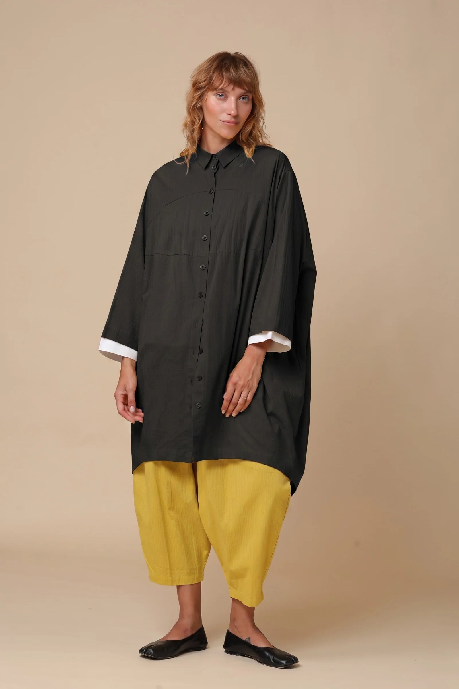 B475 BLACK 1