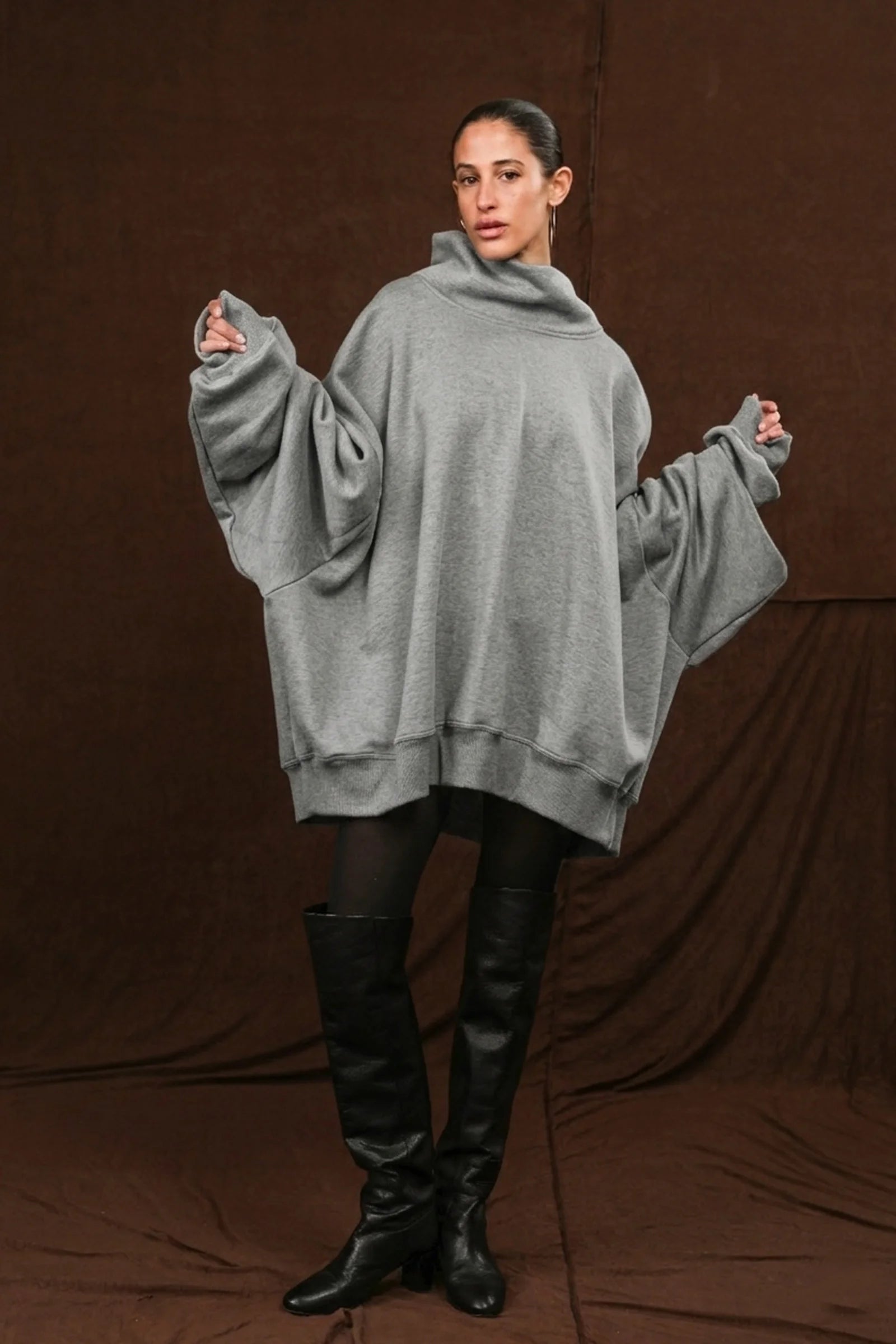 P4666 GRAY